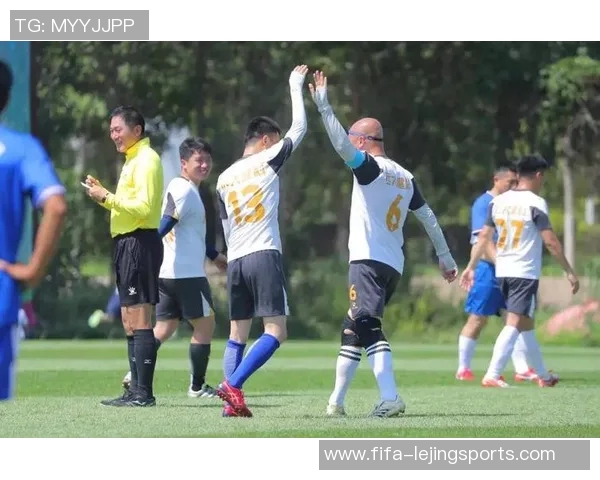 天津足球队伍风云变幻多支球队齐聚展现城市活力与激情